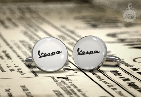 VESPA Fashion cufflinks -  Design icon cuff links - Perfect made in Italy accessory for a chic man.